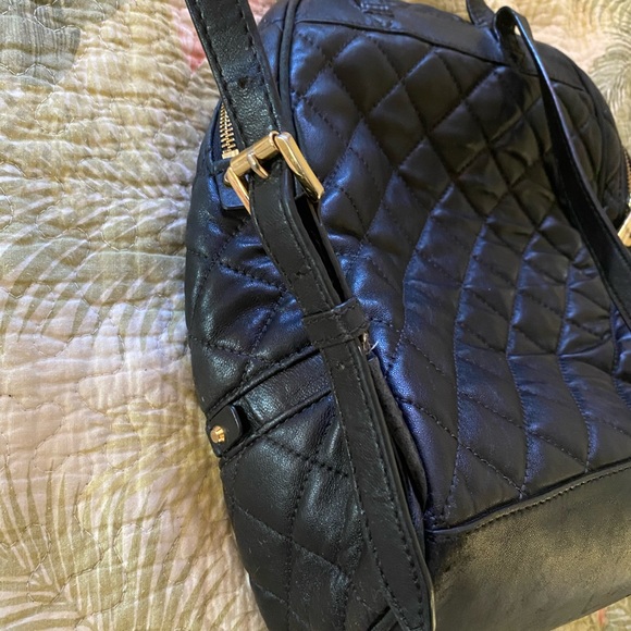 🌺SOLD🌺Michael Kors Rhea Leather BLACK Backpack - Picture 3 of 8
